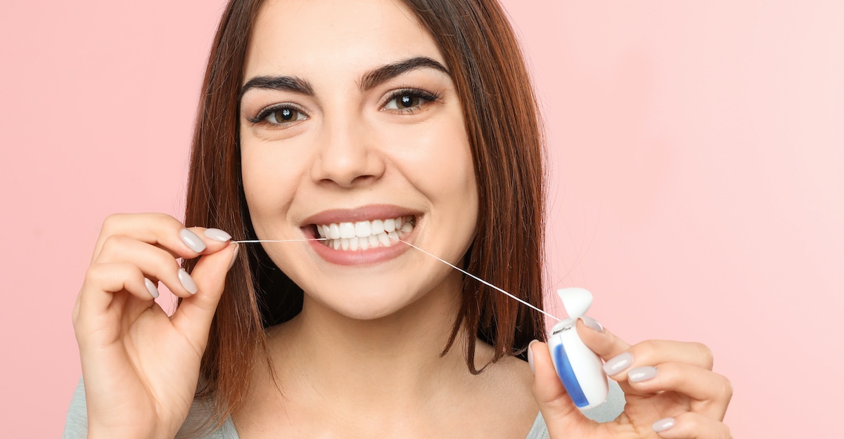 What is the Proper Way to Floss Your Teeth? | Warrier Dentistry